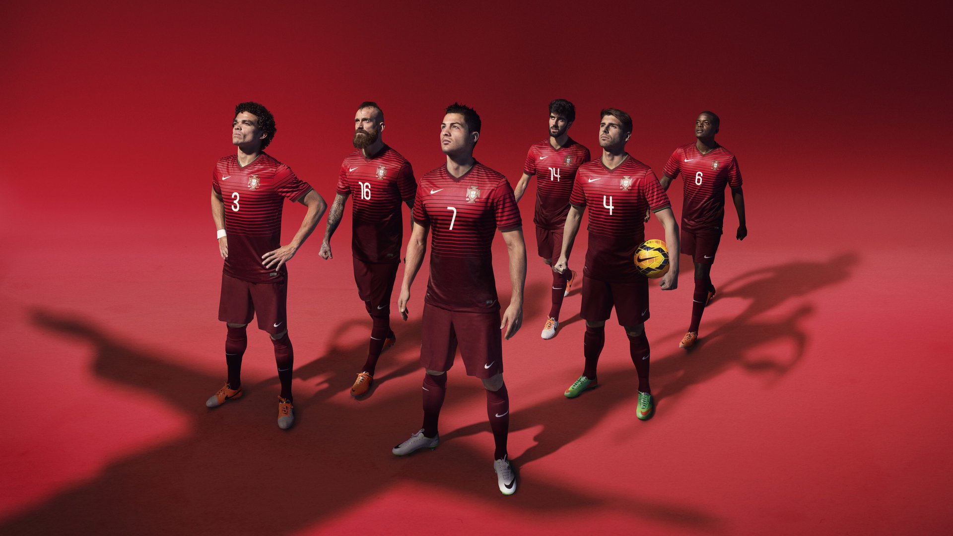 开云下载-生死时速，当F1轮胎在摩洛哥尖叫，足球在奥斯陆绝杀